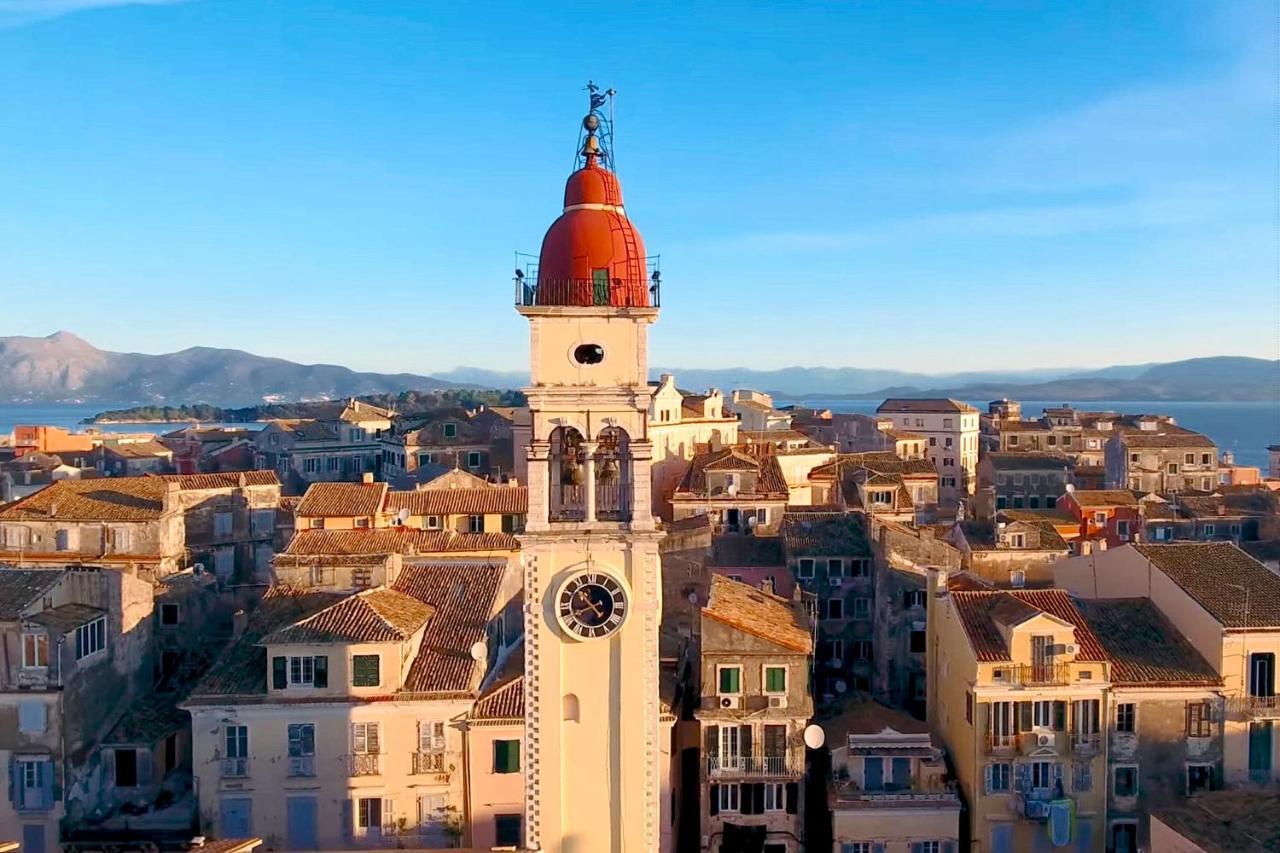 Mantouki Spacious Maisonette - Roof Top View Of Corfu Port מראה חיצוני תמונה